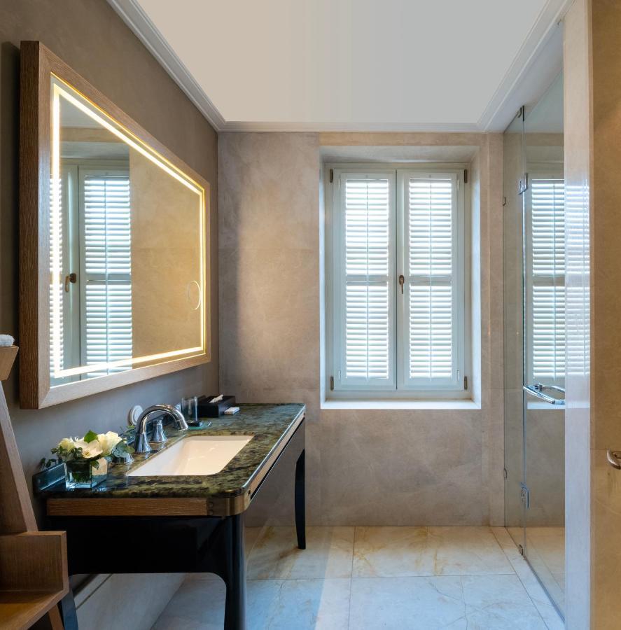 10 Karakoy Hotell Istanbul Eksteriør bilde Bathroom