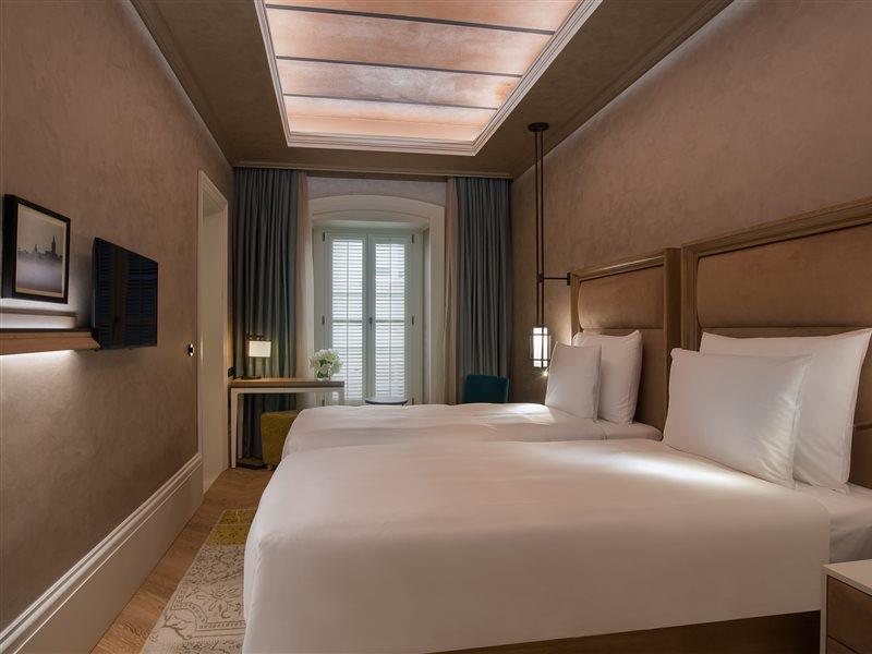 10 Karakoy Hotell Istanbul Eksteriør bilde Deluxe Room