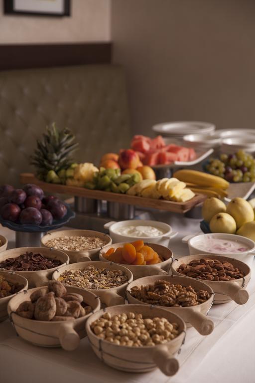 10 Karakoy Hotell Istanbul Eksteriør bilde Healthy breakfast